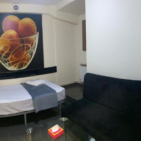 Enigma Hostel Jerevan Eksteriør bilde