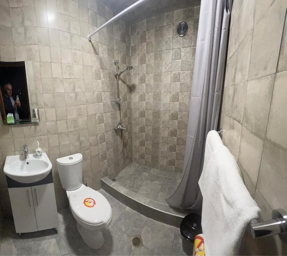 Enigma Hostel Jerevan Eksteriør bilde
